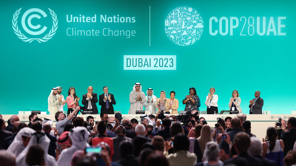 На COP28 почти 200 стран впервые договорились отходить от ископаемого топлива