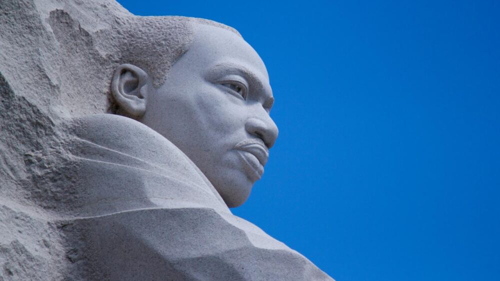 Мемориал Мартину Лютеру Кингу в Денвере подвергся акту вандализма