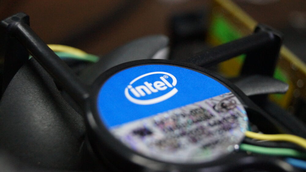 Пентагон отказал Intel в финансировании на $2,5 млрд, вынуждая Минторг США компенсировать дефицит