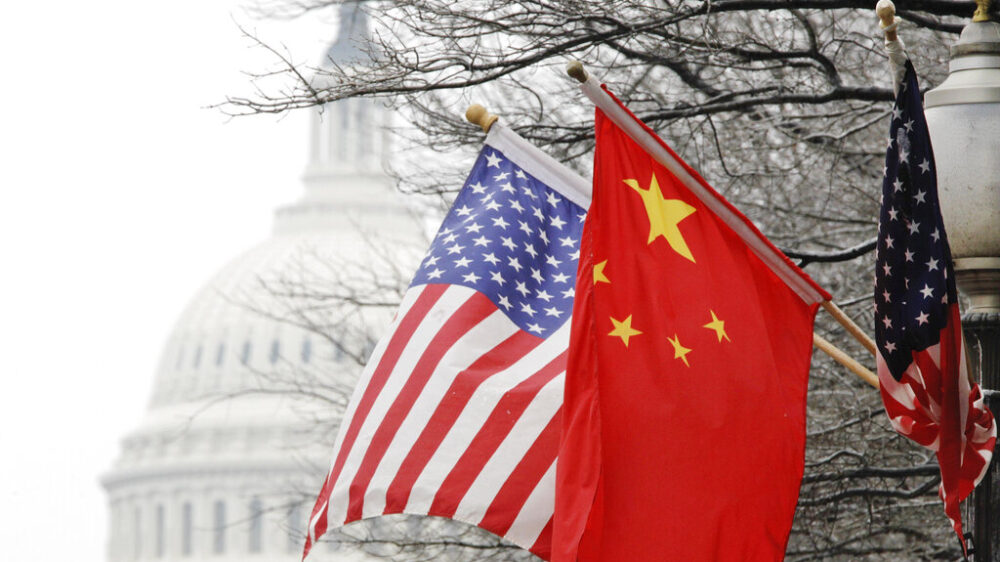 США «скатываются» к капитализму с китайской спецификой во имя нацбезопасности — WSJ