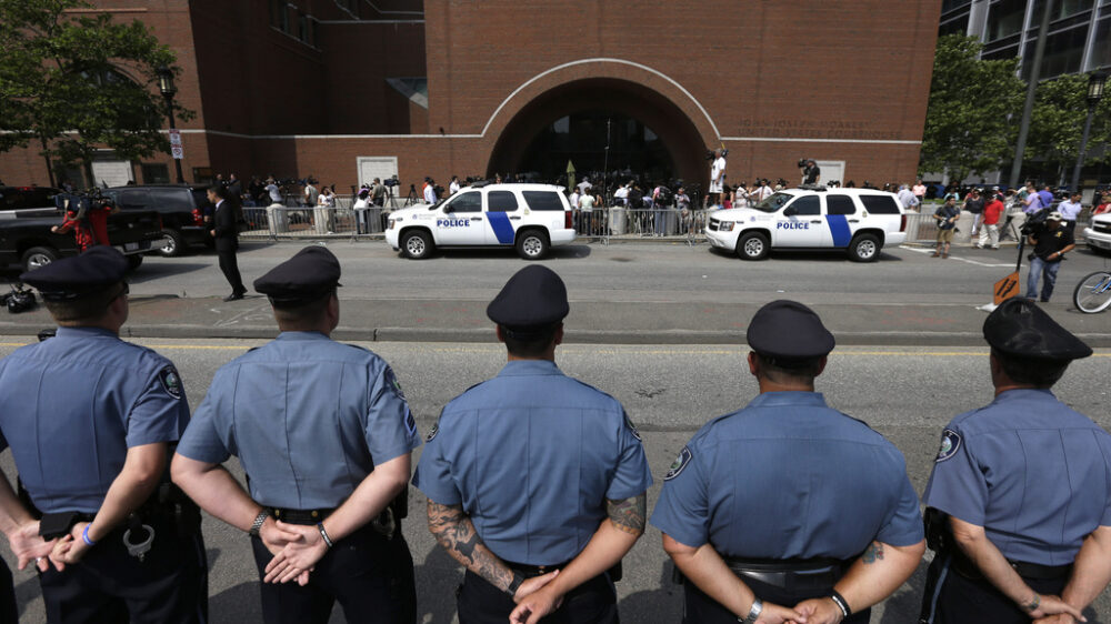 Устроивший взрывы на Бостонском марафоне террорист Царнаев может избежать смертной казни