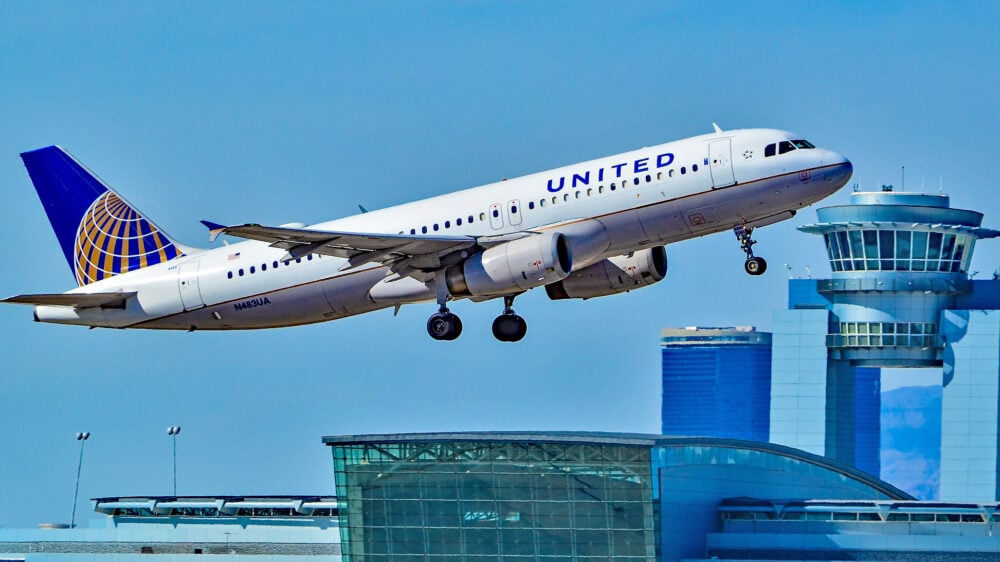 Проблемы с самолетами Boeing принесли United Airlines $200 млн убытков