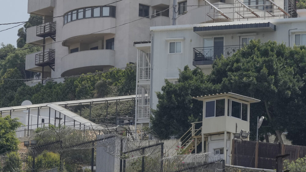 Посольство США в Ливане подверглось обстрелу — нападавший может быть связан с ИГИЛ