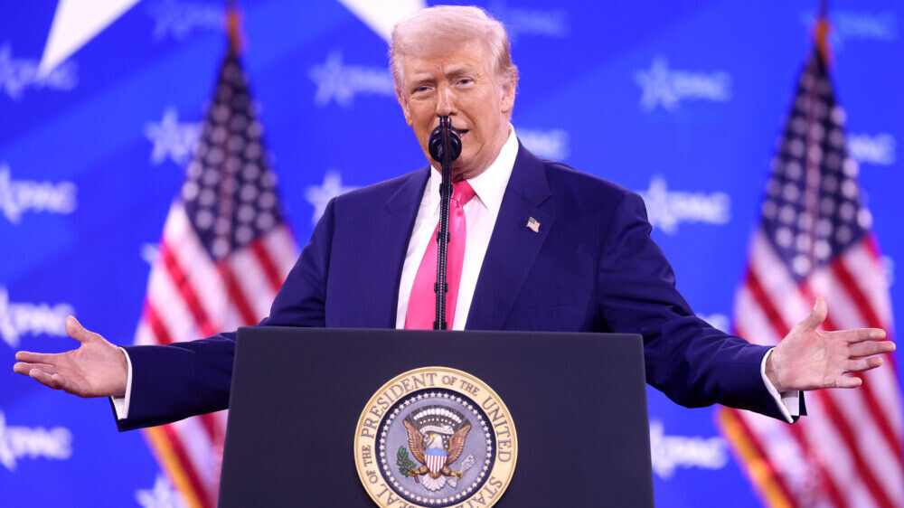 «Война никуда не денется»: Трампу не удастся остановить украинский конфликт, считает политолог