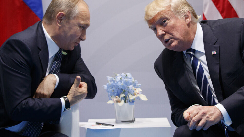 «Проглотил российскую утку»: семь ключевых вещей, которые Трамп не понимает в Путине — Politico