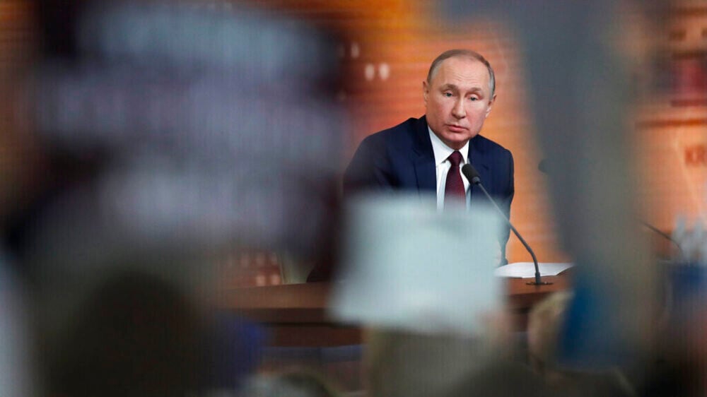 «Путин за столом»: Трамп одобрил формат переговоров по Украине, но их итоги союзники не оценили