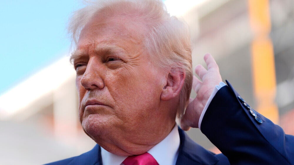 «Путин издевается над вами»: Трамп изменил позицию по Украине после одного телефонного звонка — СМИ