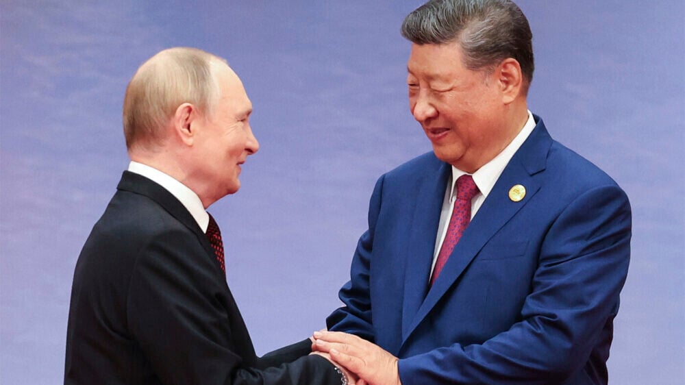 «Тень баламута» Трампа над «осью беспорядка»: саммит с Путиным в Китае оценили СМИ США