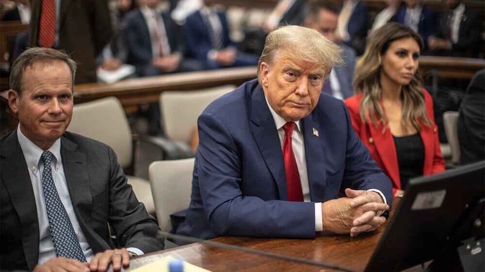 Трампа освободили от штрафа на $500 млн из-за поправки о «необычных наказаниях»