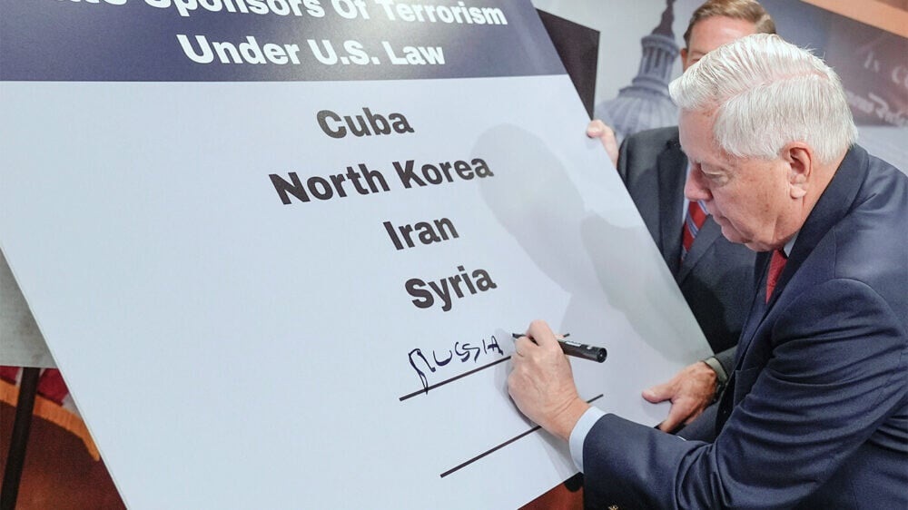 Новые санкции против РФ могут принять в США до конца сентября в обход Трампа