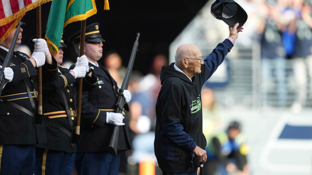 Памятные церемонии и парады: какой праздник отмечают в США 11 ноября?