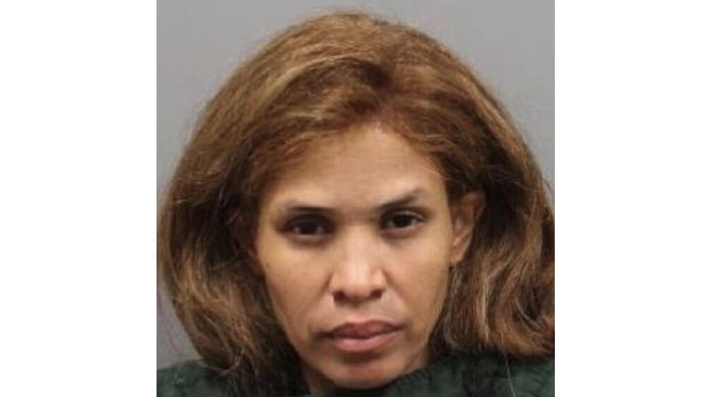 Порноактриса в США обезглавила экс-партнера и выбросила голову — присяжным показали кадры