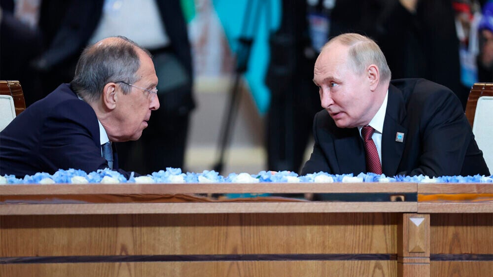 Лавров и Путин в файлах Эпштейна? Что раскрыл Конгресс США в документах о секс-преступнике