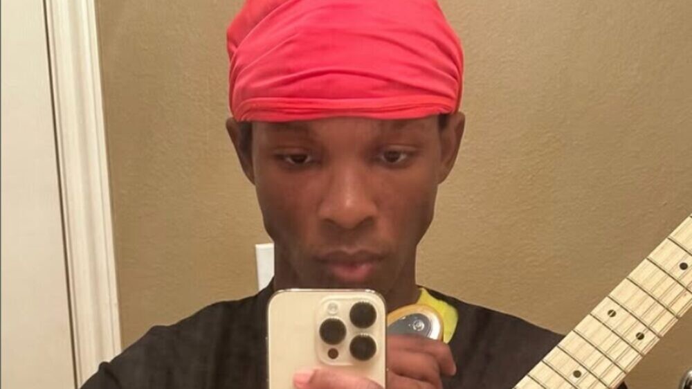 Певец D4vd стал подозреваемым в деле о расчлененном трупе — причину смерти при этом не могут установить