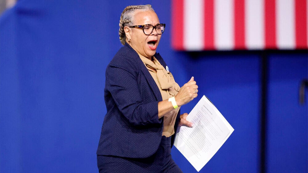 Убийство Заруцкой не повлияло на выборы: мэр Шарлотта переизбралась на 5-й срок