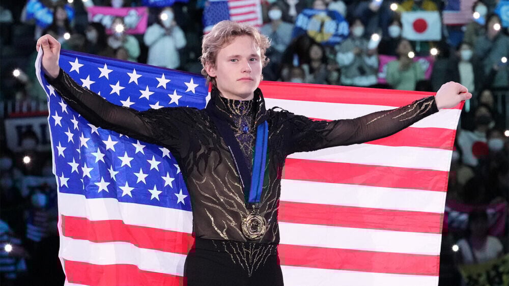 Илья Малинин из США побил мировой рекорд: что известно о фигуристе и его семье?