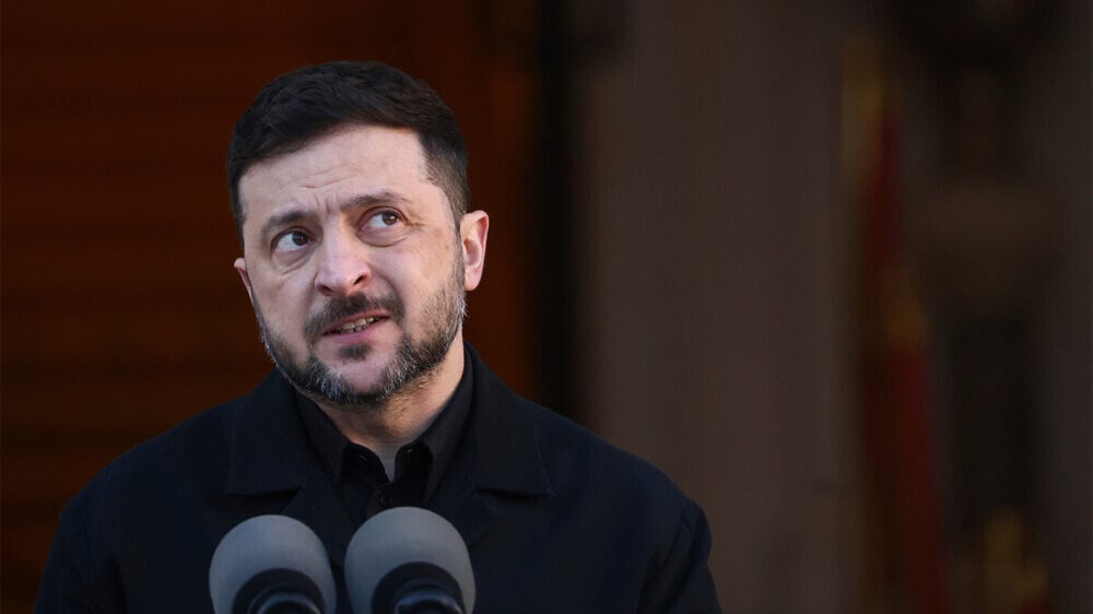 Мрачное будущее Украины и решающая фаза: СМИ США оценили положение Киева на фоне переговоров